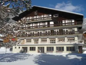 CENT CRISTAUX - Châtel