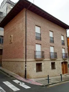 ATICO LUMINOSO EN PLENO CENTRO DE HARO - 米兰达德埃布罗