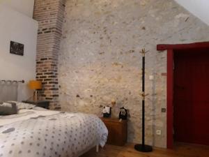 B&B / Chambres d'hotes LES HIRONDELLES : Suite - Vue sur Jardin