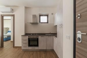 GuestHost - Fonte Laurentina Apartments