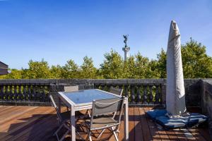 Appartements Chateau Trompette - Localisation exceptionnelle 4 chambres 2 salles de bain et grande terrasse : photos des chambres