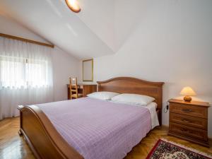 Apartment Fuma-6 by Interhome