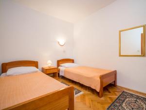 Apartment Fuma-2 by Interhome