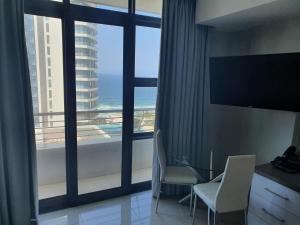 Pearls Sea Facing Studio - Self Catering