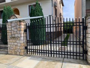 Приватний будинок