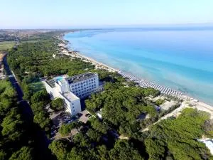 Ecoresort Le Sirene - Caroli Hotels - راكالي