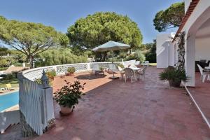 Villa room in Villa Vale Do Lobo 626 - 3 Bedroom villa - Great pool area - Perfect for families