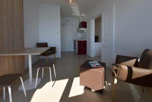 Appart'hotels Residence Les Calanques : photos des chambres