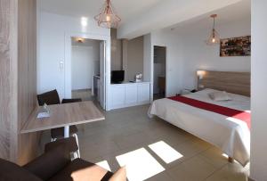 Appart'hotels Residence Les Calanques : photos des chambres