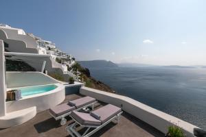 Nostos Apartments Santorini Greece