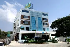 Hotel Vassi Palaze - Singapperumālkovil