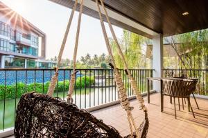 Na Tree Tara Riverside Resort Amphawa Damnoensaduak