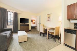 Staybridge Suites Reno Nevada, an IHG Hotel - image 1