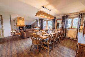 Chalet La Perle de L'Oisans - Appartements d'Exception : photos des chambres