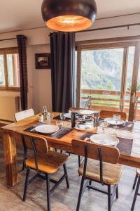 Chalet La Perle de L'Oisans - Appartements d'Exception : photos des chambres