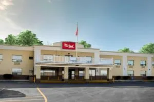 Red Roof Inn & Suites Newburgh - Stewart Airport West Point - 米德尔敦