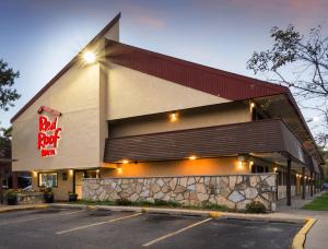 Red Roof Inn Grand Rapids Airport