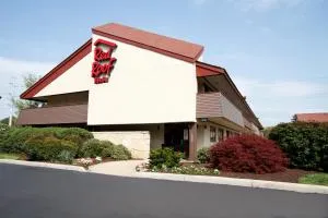 Red Roof Inn Parkersburg - Parish-Morris Subdivision