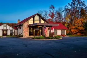 Red Roof Inn & Suites Hazleton - وايت هافن