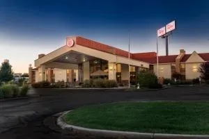 辛辛那提北-梅森红屋顶客栈及套房酒店 - 沙伦维尔