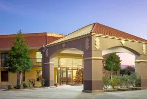 牛津大学红屋顶客栈 - 安尼斯敦