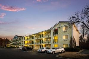 Suburban Studios Durham-Raleigh