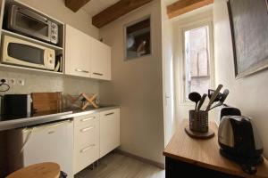 Appartements Typical apartment in the heart of the city with WiFi : photos des chambres