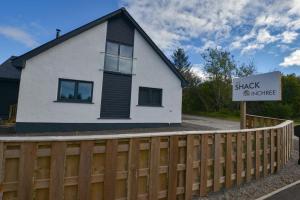 The Shack & Pods at Inchree