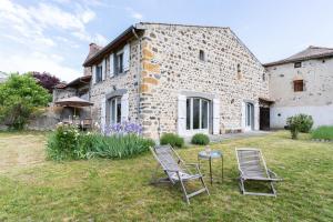 Maisons de vacances Les pieds dans l herbe : photos des chambres