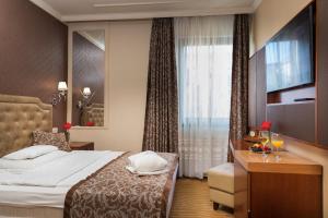 Double Room room in Golden Ball Club Wellness Hotel & Spa