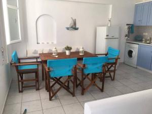 Irenes 2floor maisonette Paros Greece