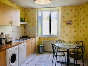 Appartements Gite Leonline sur les hauteurs de Masevaux -au pied des Vosges : photos des chambres