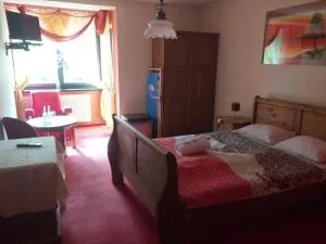 Zajazd pod Chmurką - 拉布卡