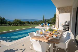 Ionian Trilogy Luxury Villas Kefalloniá Greece
