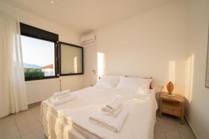 Ionian Trilogy Luxury Villas Kefalloniá Greece