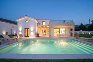 Ionian Trilogy Luxury Villas Kefalloniá Greece