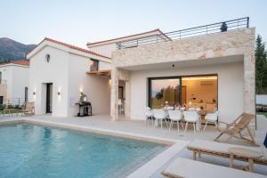 Ionian Trilogy Luxury Villas Kefalloniá Greece