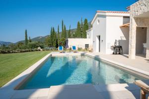 Ionian Trilogy Luxury Villas Kefalloniá Greece