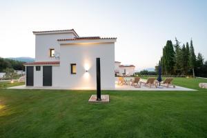 Ionian Trilogy Luxury Villas Kefalloniá Greece