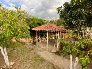 Villa Claudia - apartamento cómodo y tranquilo - Cachipay