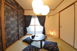 River Side Namba 401