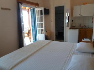 Myrties two bedroom apartment with amazing seaview at Melina's sunset Kalymnos Greece