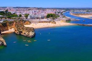 Chez Imaginarios-Exclusive Beach & City Hideout