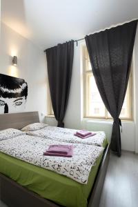 Apartment House - The Modern Flat