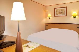 Hotels Campanile Alencon : photos des chambres
