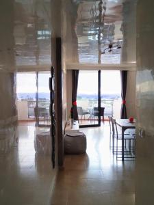 Ocean View Elegant Magic Apartment