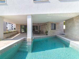 Luxury Villa Trogir 3 with private pool, jacuzzi and gym by the beach on Ciovo - Okrug Donji