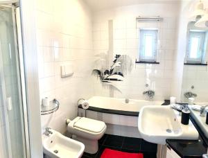 Double Room with Private External Bathroom and Sea View