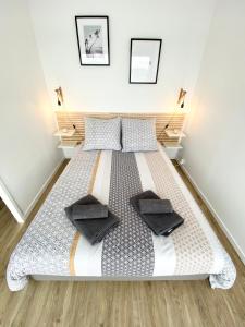 Appartements L'INDUSTRIEL CHIC, 2 PIECES AVEC VU IMPRENABLE SUR ROUEN : photos des chambres