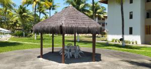 WB Apto condomínio Jubiabá